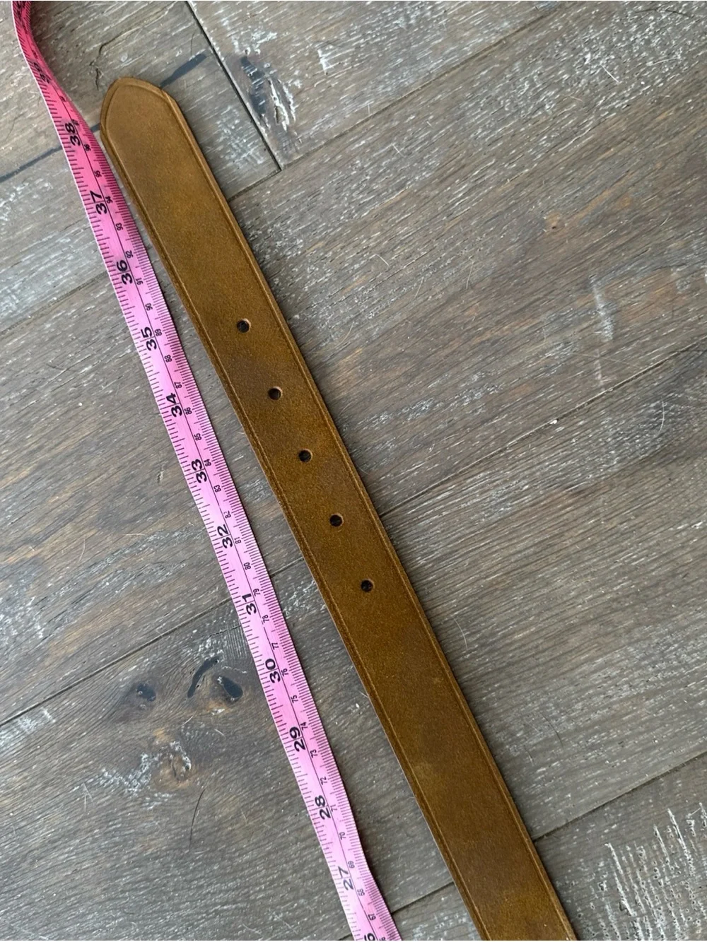 WALLACE AND BARNES LEATHER BELT 32